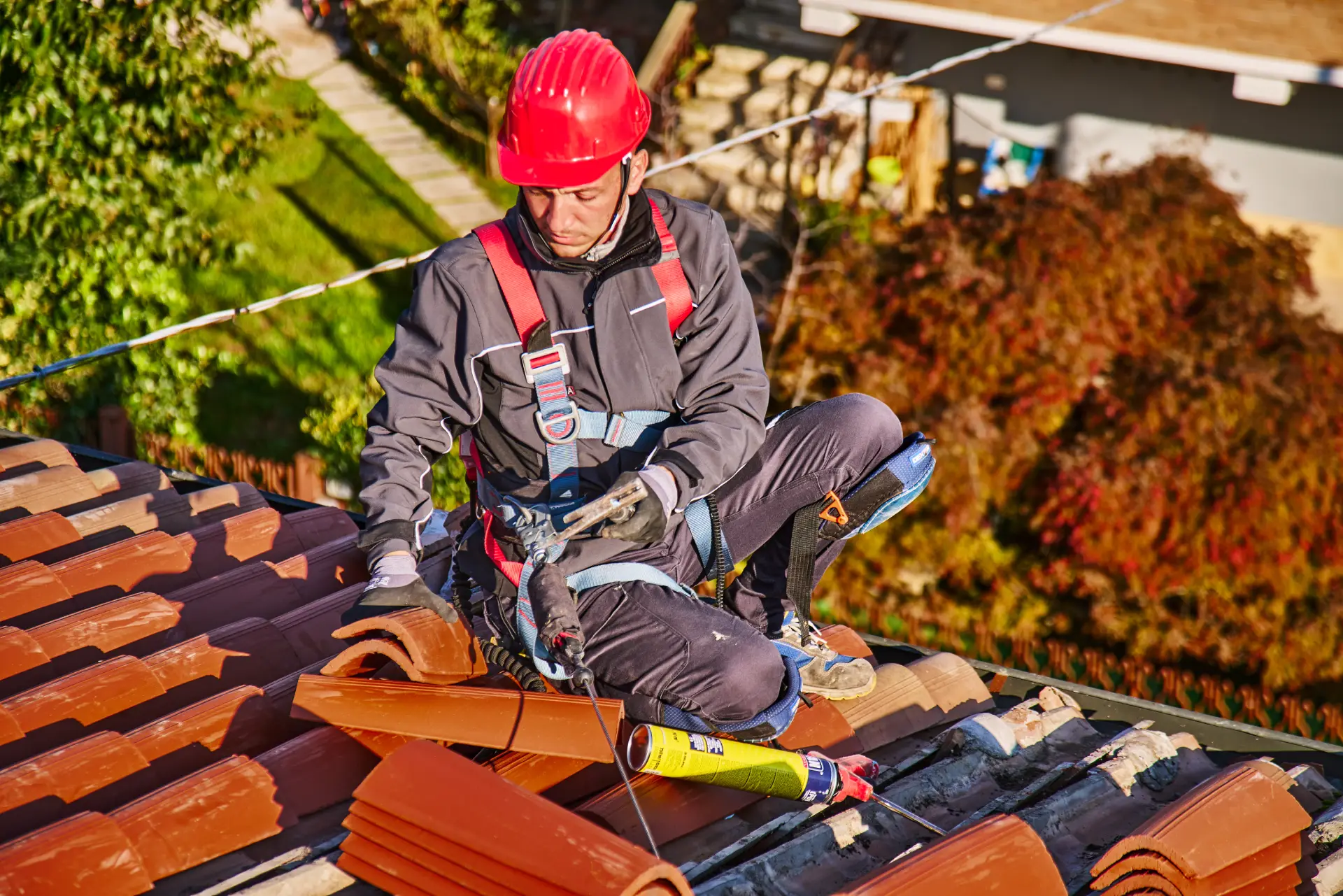 manutenzione-tetto-senza-ponteggi-edilizia-acrobatica-3