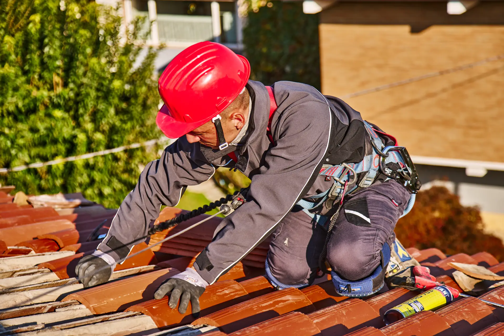 manutenzione-tetto-senza-ponteggi-edilizia-acrobatica-6